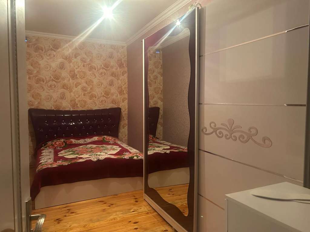Qəbələ Qəbələ günlük kirayə Həyət evi / Villa 140 AZN-a 4 otaqlı
