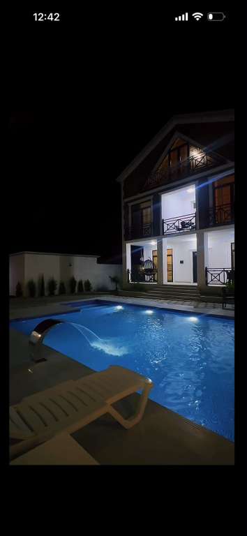 Qəbələ Qəbələ günlük kirayə Həyət evi / Villa 300 AZN-a 3 otaqlı