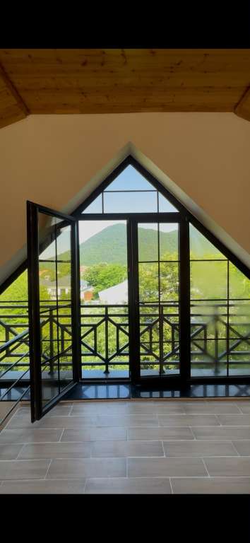 Qəbələ Qəbələ günlük kirayə Həyət evi / Villa 300 AZN-a 3 otaqlı