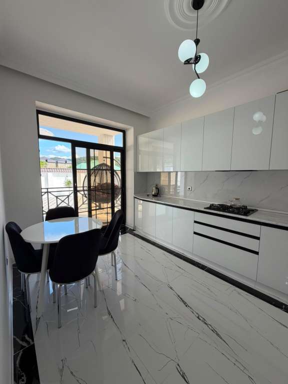 Qəbələ Qəbələ günlük kirayə Həyət evi / Villa 300 AZN-a 3 otaqlı