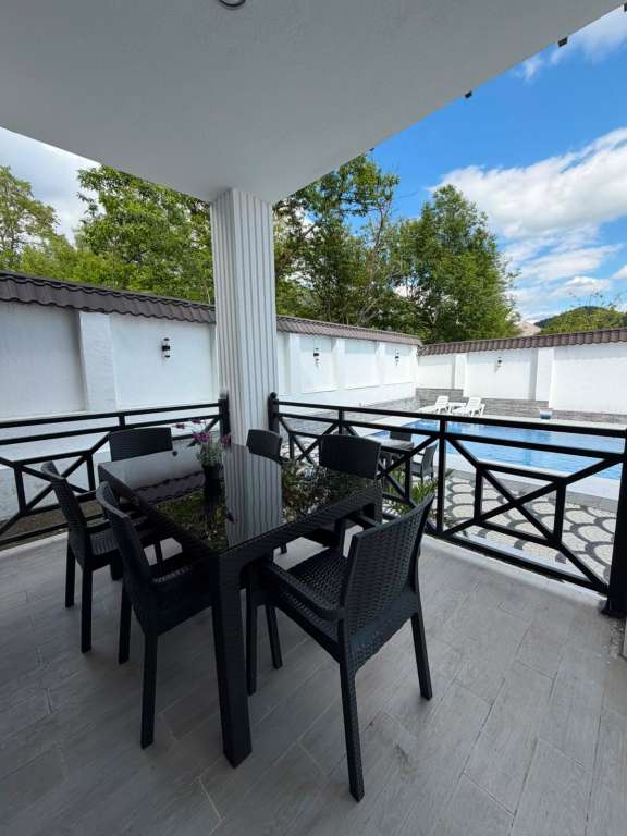 Qəbələ Qəbələ günlük kirayə Həyət evi / Villa 300 AZN-a 3 otaqlı