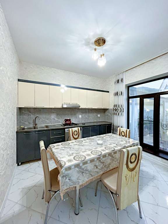 Qəbələ XRQW+V2, Kebele, Azerbaycan günlük kirayə Həyət evi / Villa 200 AZN-a 5 otaqlı