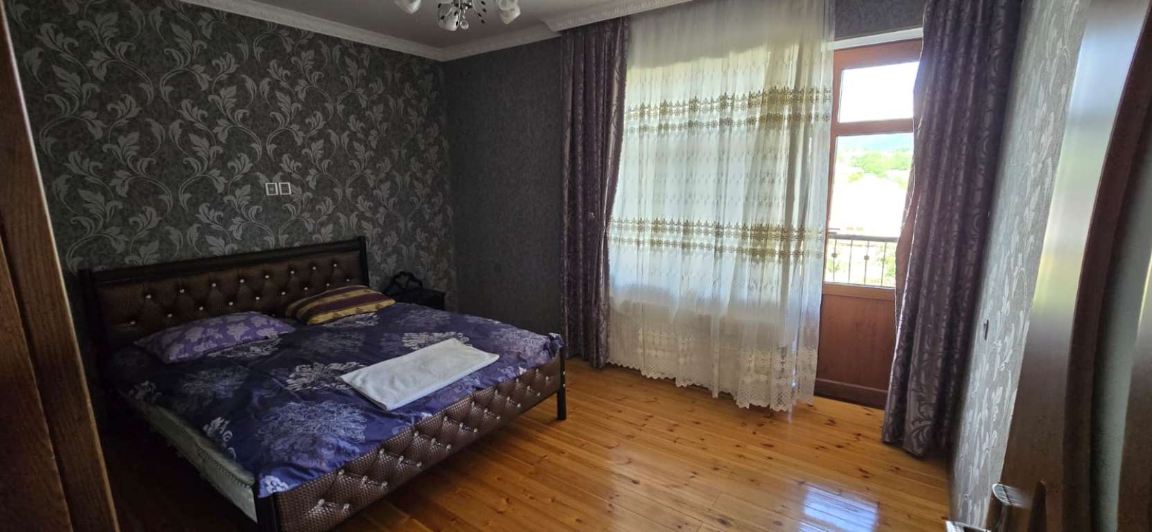 Qəbələ Qəbələ günlük kirayə Həyət evi / Villa 220 AZN-a 4 otaqlı