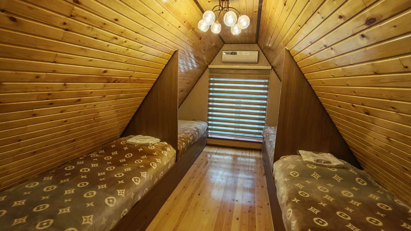 Qəbələ Qəbələ günlük kirayə Həyət evi / Villa 350 AZN-a 4 otaqlı