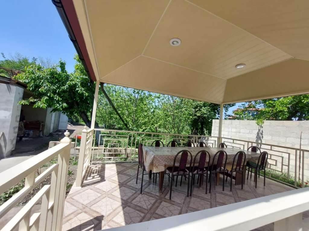 Quba 8H8V+45, İkinci Nügədi, Azerbaijan günlük kirayə Həyət evi / Villa 110 AZN-a 4 otaqlı
