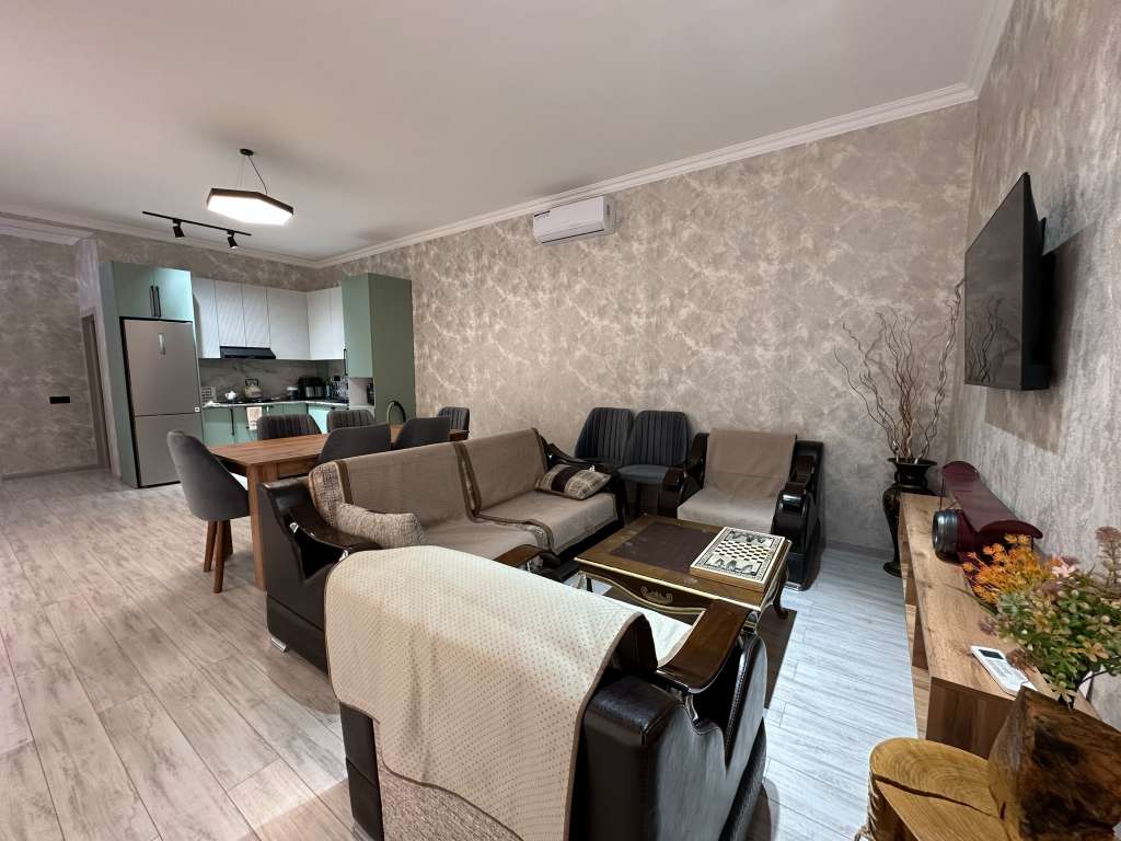 Qəbələ Qəbələ günlük kirayə Həyət evi / Villa 250 AZN-a 3 otaqlı