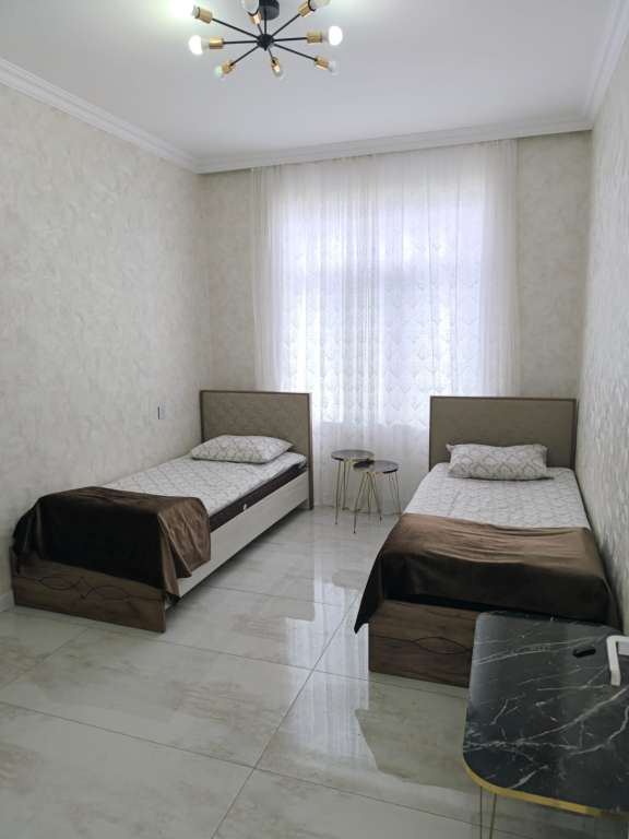 Qəbələ Qəbələ günlük kirayə Həyət evi / Villa 250 AZN-a 4 otaqlı