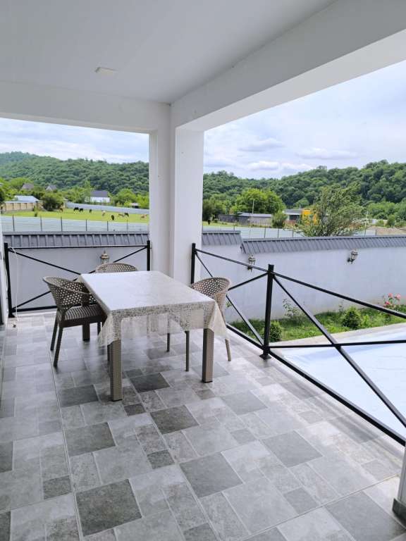 Qəbələ Qəbələ günlük kirayə Həyət evi / Villa 250 AZN-a 4 otaqlı