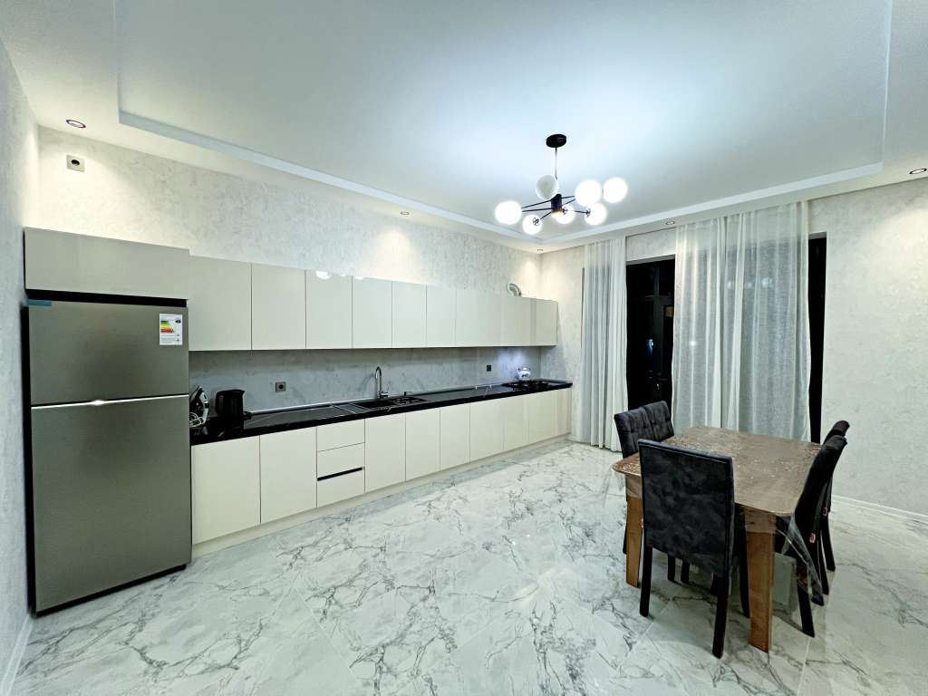 Qəbələ Qəbələ, Azerbaycan günlük kirayə Həyət evi / Villa 250 AZN-a 4 otaqlı
