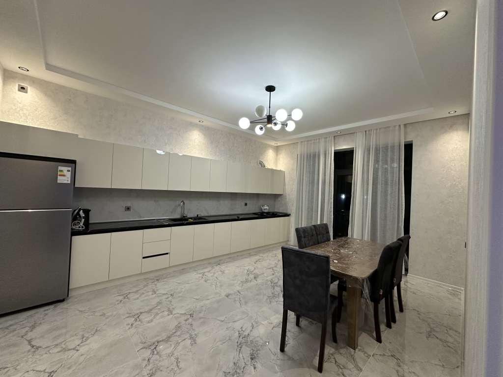 Qəbələ Qəbələ, Azerbaycan günlük kirayə Həyət evi / Villa 250 AZN-a 4 otaqlı