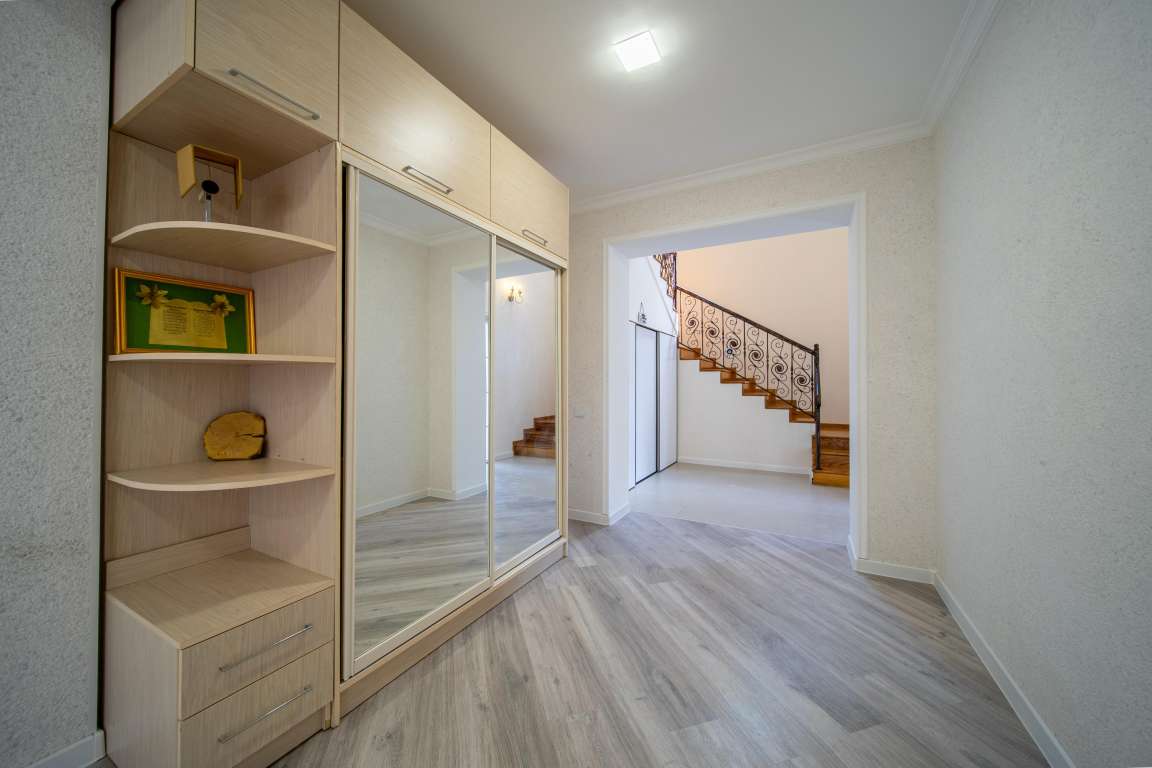 Qəbələ Qəbələ günlük kirayə Həyət evi / Villa 400 AZN-a 5 otaqlı