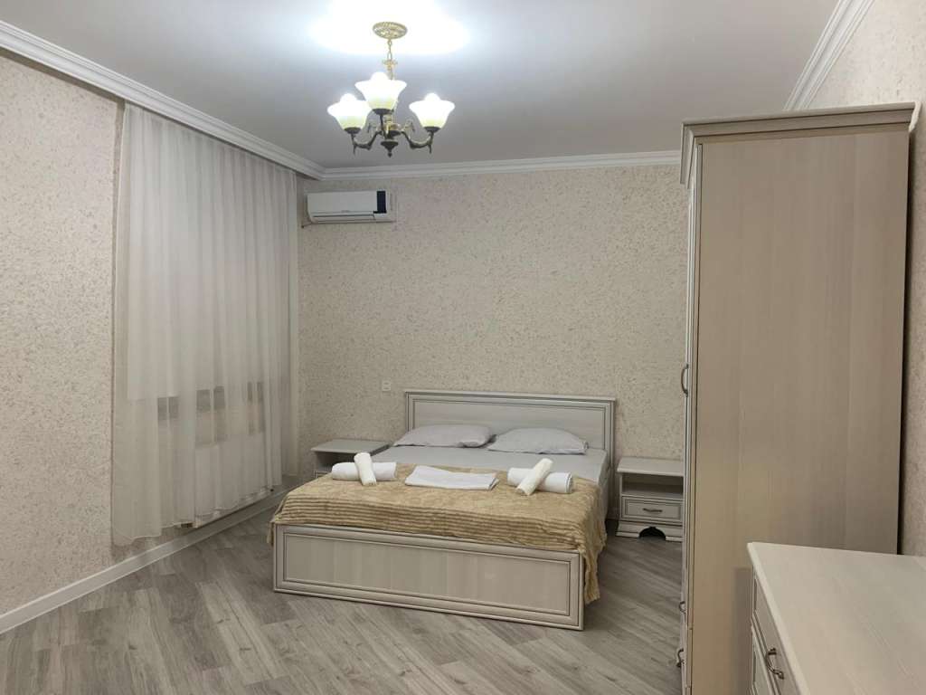 Qəbələ Qəbələ günlük kirayə Həyət evi / Villa 400 AZN-a 5 otaqlı