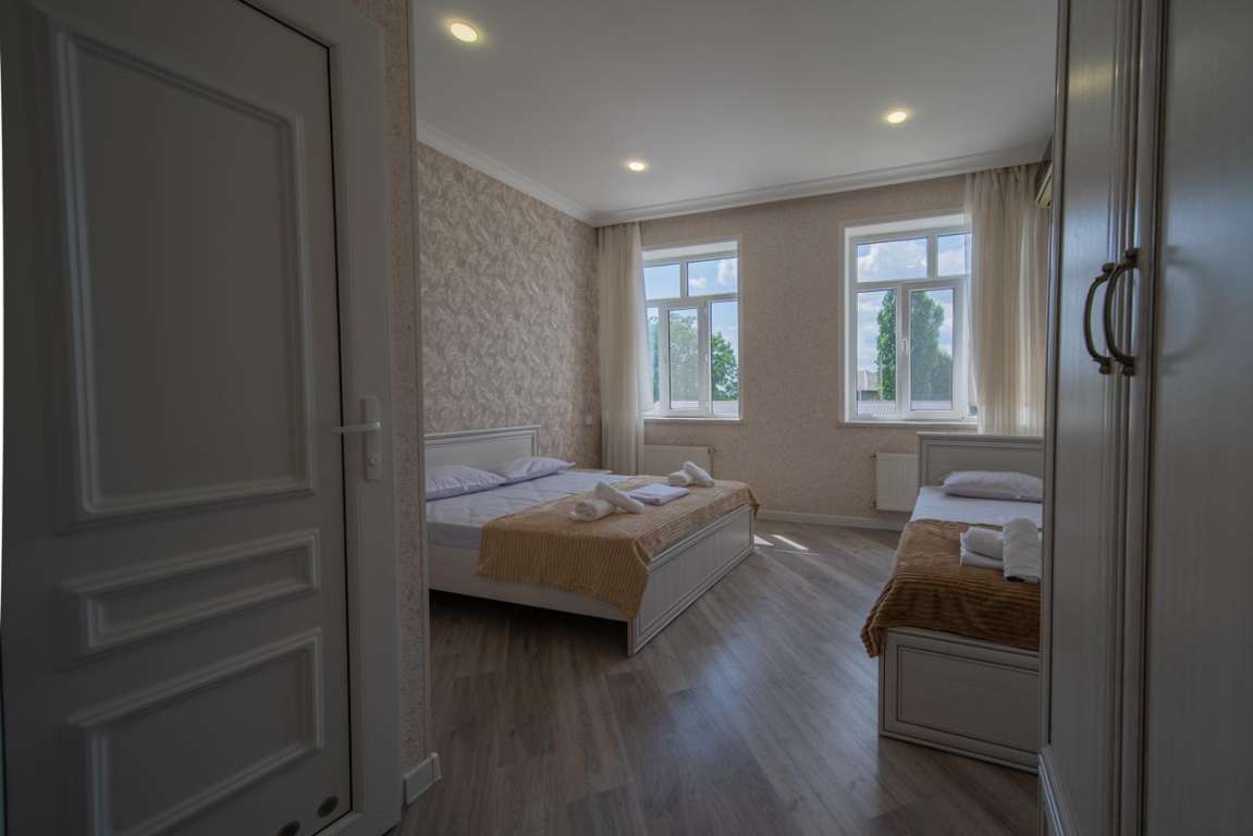 Qəbələ Qəbələ günlük kirayə Həyət evi / Villa 400 AZN-a 5 otaqlı