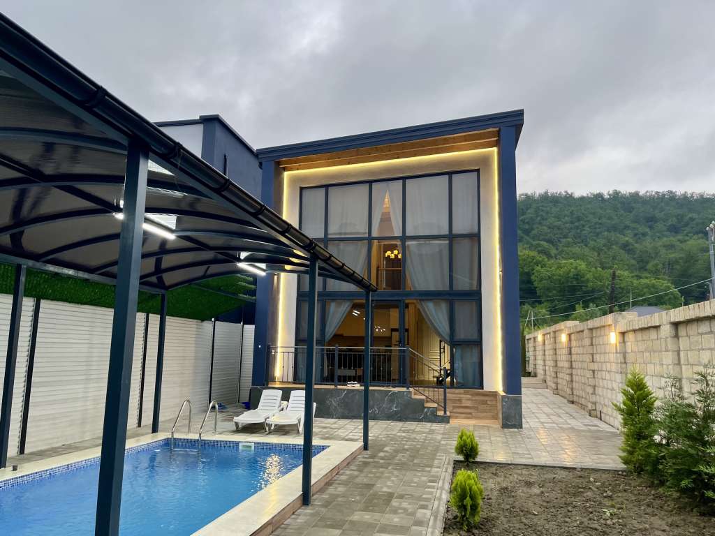Quba 8CWF+M6 Гечреш, Азербайджан günlük kirayə Həyət evi / Villa 280 AZN-a 4 otaqlı