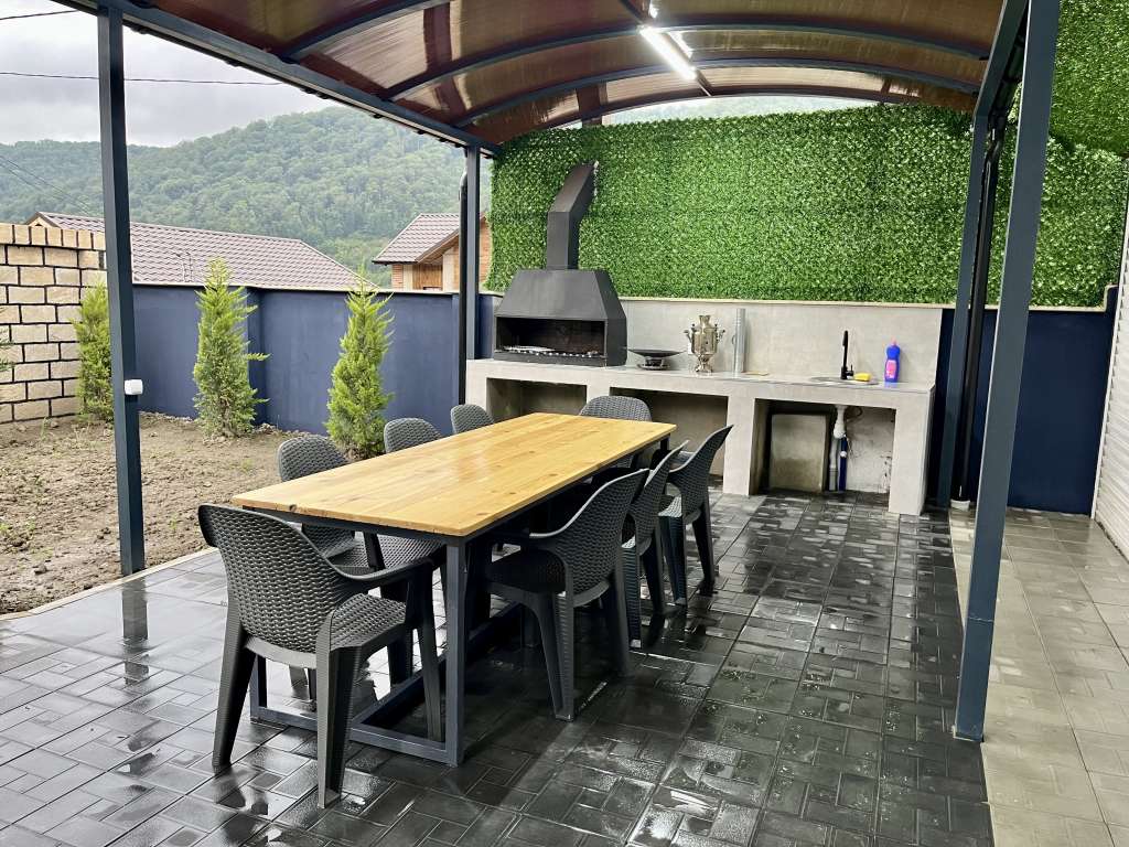 Quba 8CWF+M6 Гечреш, Азербайджан günlük kirayə Həyət evi / Villa 280 AZN-a 4 otaqlı