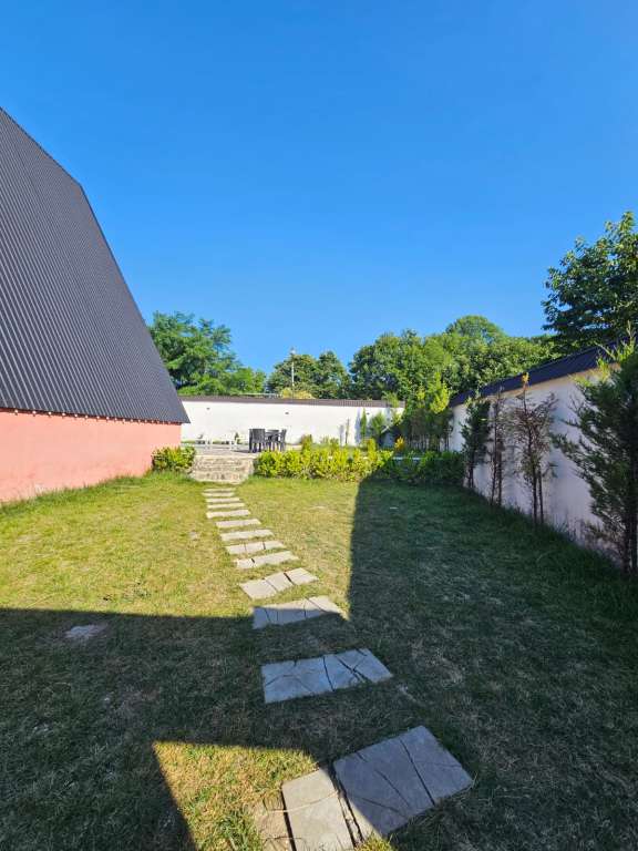 Qəbələ Qəbələ, Azerbaycan günlük kirayə Həyət evi / Villa 350 AZN-a 5 otaqlı