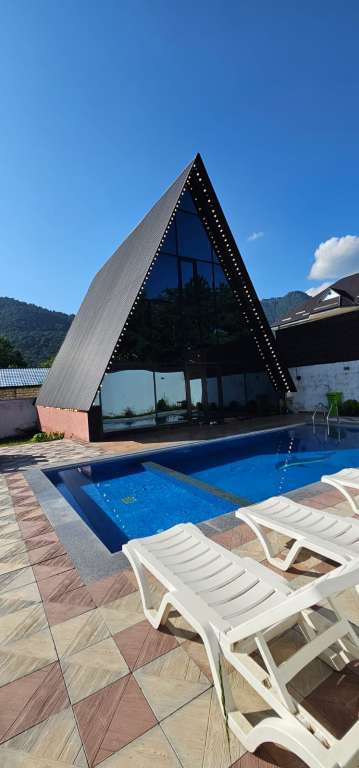 Qəbələ Qəbələ, Azerbaycan günlük kirayə Həyət evi / Villa 350 AZN-a 5 otaqlı