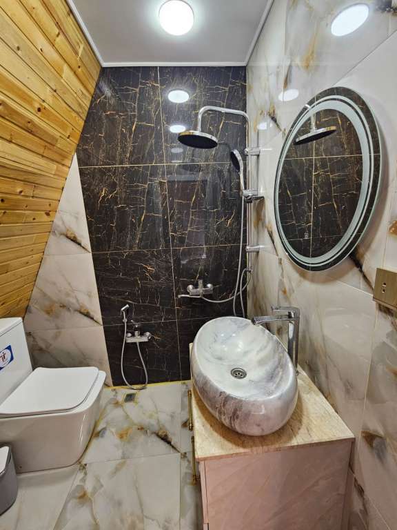 Qəbələ Qəbələ, Azerbaycan günlük kirayə Həyət evi / Villa 350 AZN-a 5 otaqlı
