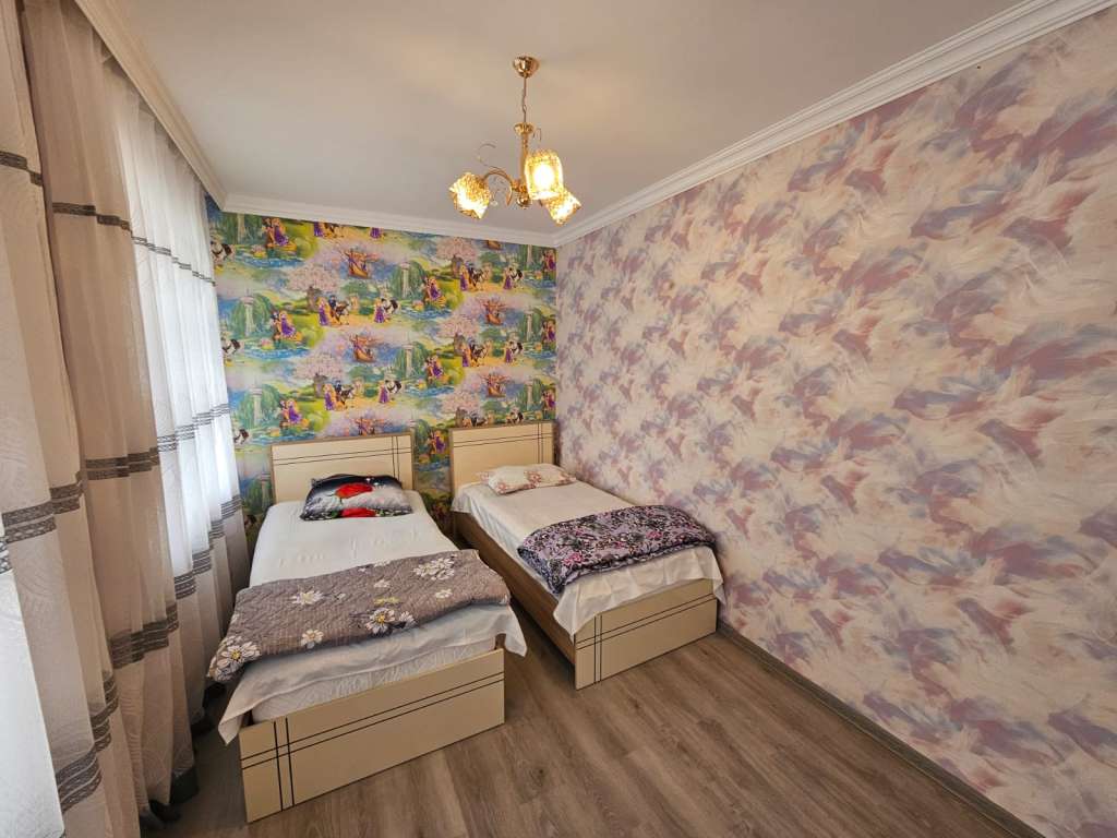 Qəbələ Qəbələ günlük kirayə Həyət evi / Villa 80 AZN-a 3 otaqlı