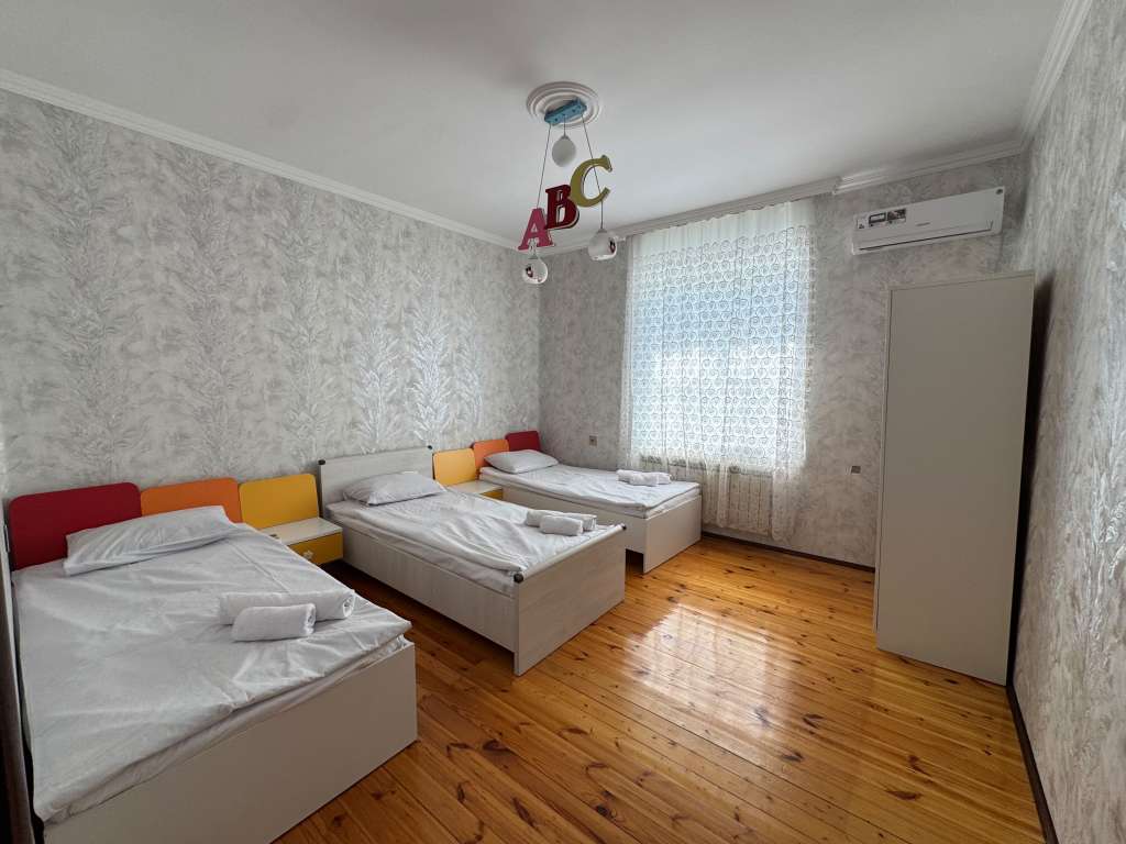 Qəbələ Qəbələ, Azərbaycan günlük kirayə Həyət evi / Villa 140 AZN-a 3 otaqlı