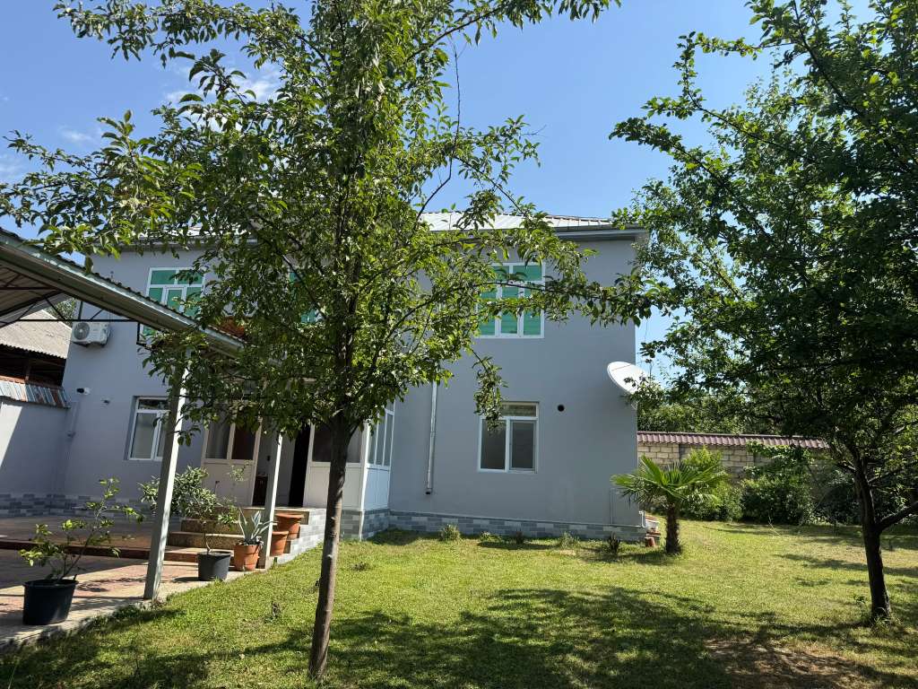 Qəbələ Qəbələ, Azərbaycan günlük kirayə Həyət evi / Villa 140 AZN-a 3 otaqlı