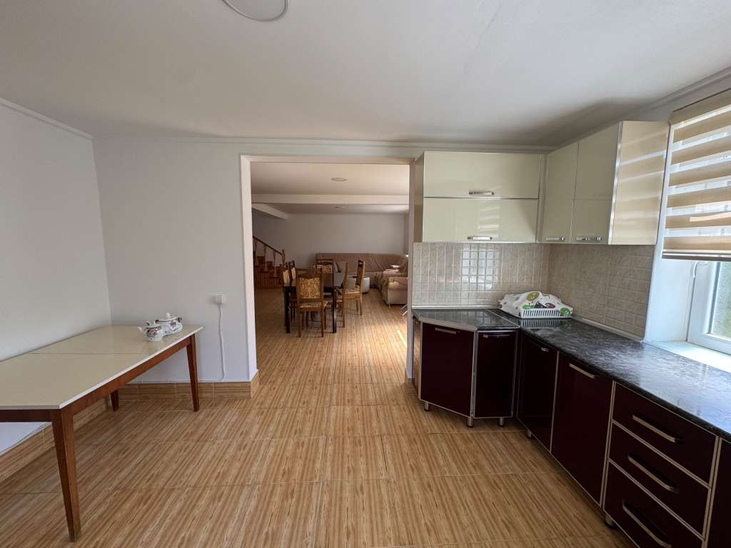 Qəbələ Qəbələ, Azərbaycan günlük kirayə Həyət evi / Villa 140 AZN-a 3 otaqlı