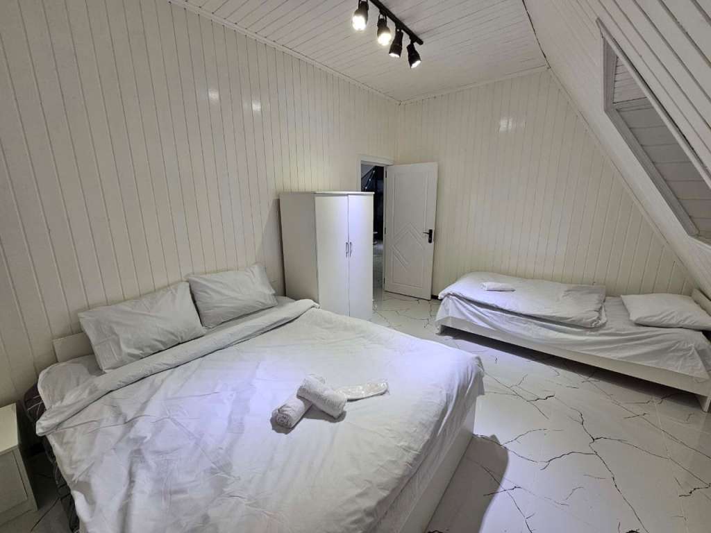 Quba Quba qecres, Qechresh, Azərbaycan günlük kirayə A-Frame 230 AZN-a 5 otaqlı