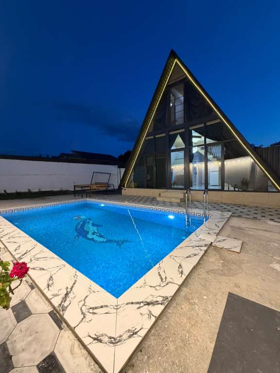 Qəbələ Qəbələ, Azerbaycan günlük kirayə Həyət evi / Villa 250 AZN-a 3 otaqlı