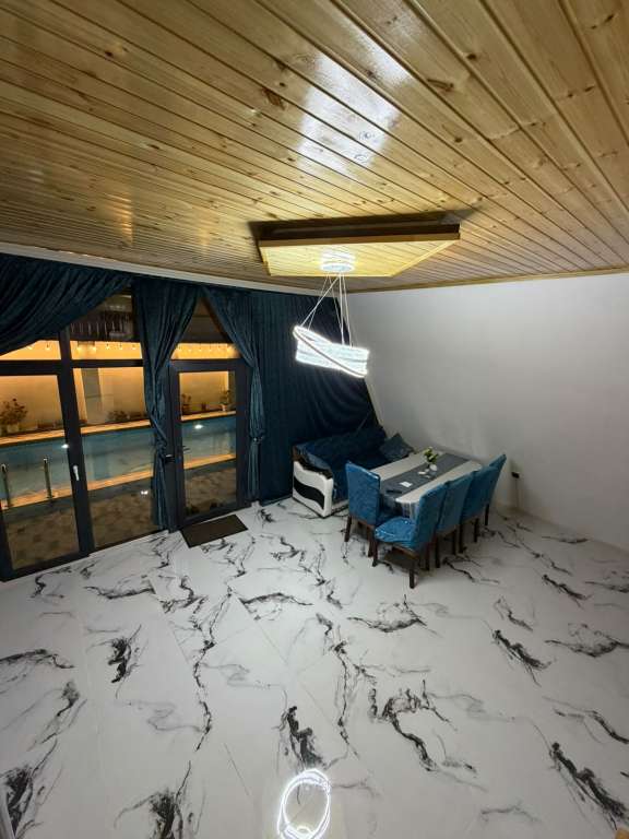Qəbələ Qəbələ, Azerbaycan günlük kirayə Həyət evi / Villa 250 AZN-a 3 otaqlı