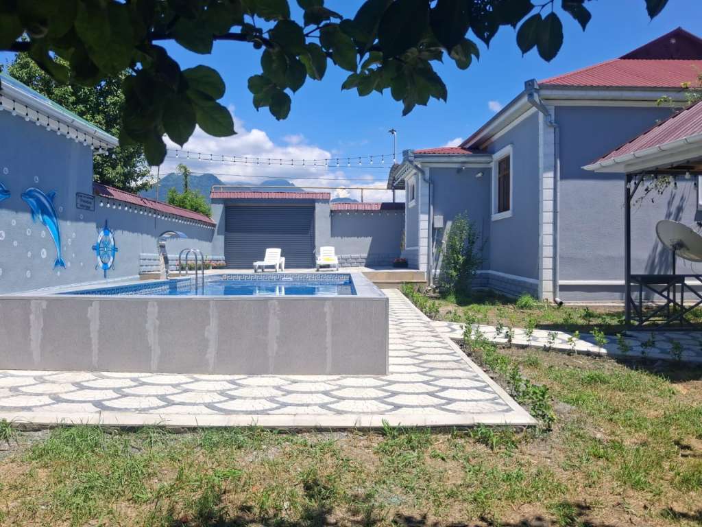 Qəbələ Qəbələ, Azerbaycan günlük kirayə Həyət evi / Villa 240 AZN-a 3 otaqlı