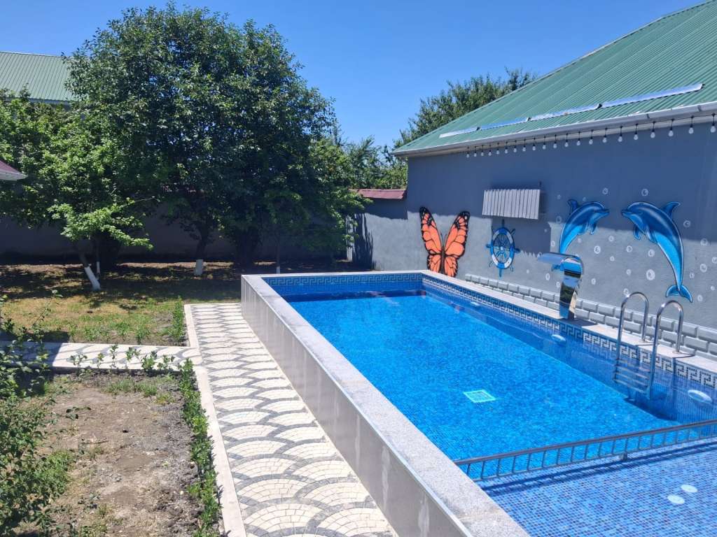 Qəbələ Qəbələ, Azerbaycan günlük kirayə Həyət evi / Villa 240 AZN-a 3 otaqlı