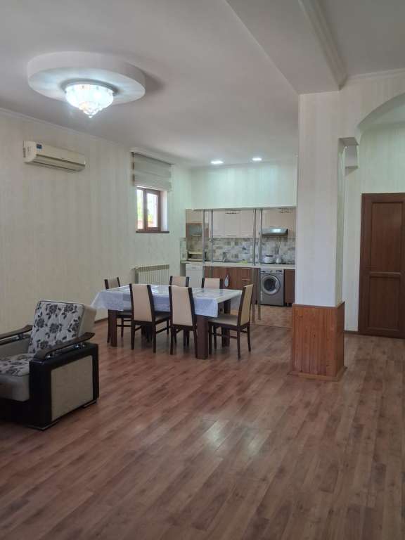 Qəbələ Qəbələ, Azerbaycan günlük kirayə Həyət evi / Villa 240 AZN-a 3 otaqlı
