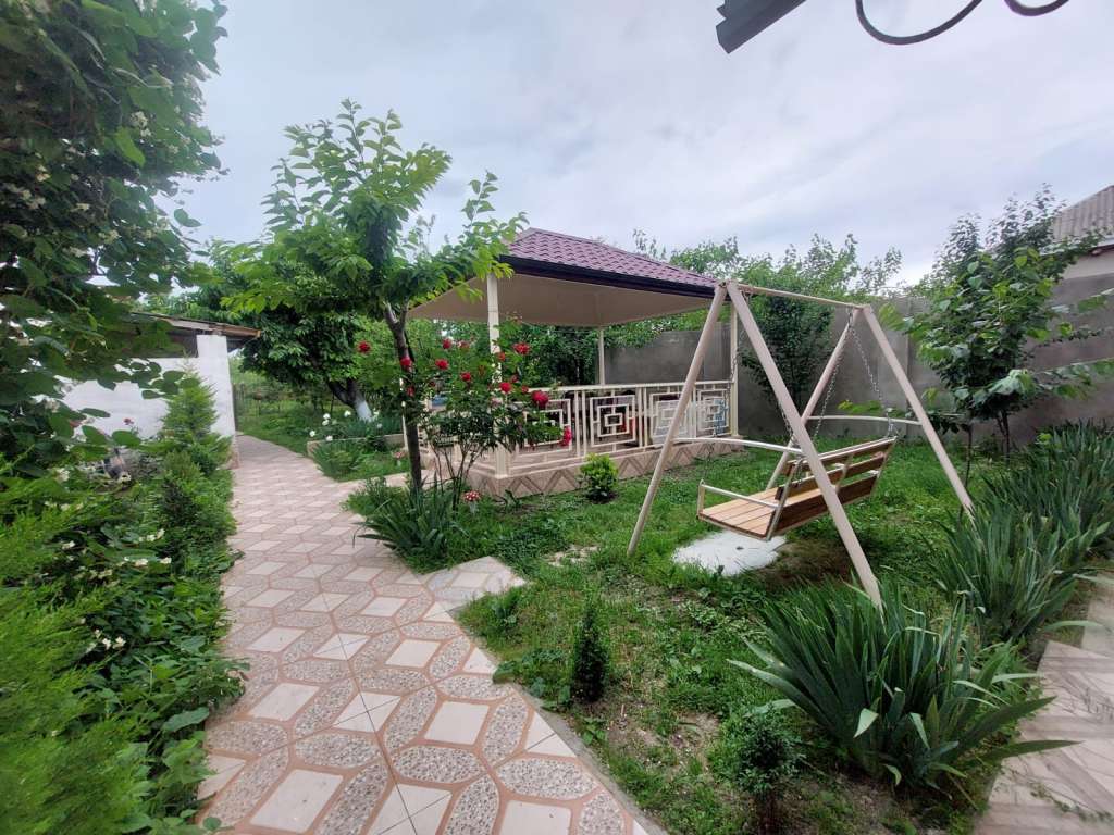 Quba Quba 2ci nugedi günlük kirayə Həyət evi / Villa 110 AZN-a 3 otaqlı