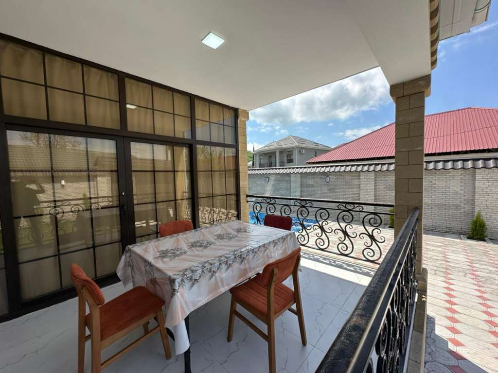Qəbələ Qəbələ, Azerbaycan günlük kirayə Həyət evi / Villa 350 AZN-a 5 otaqlı