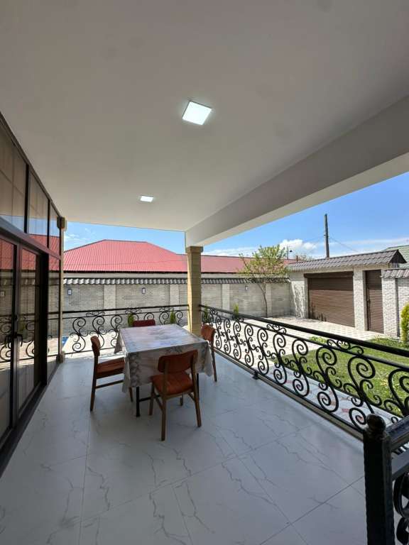 Qəbələ Qəbələ, Azerbaycan günlük kirayə Həyət evi / Villa 350 AZN-a 5 otaqlı