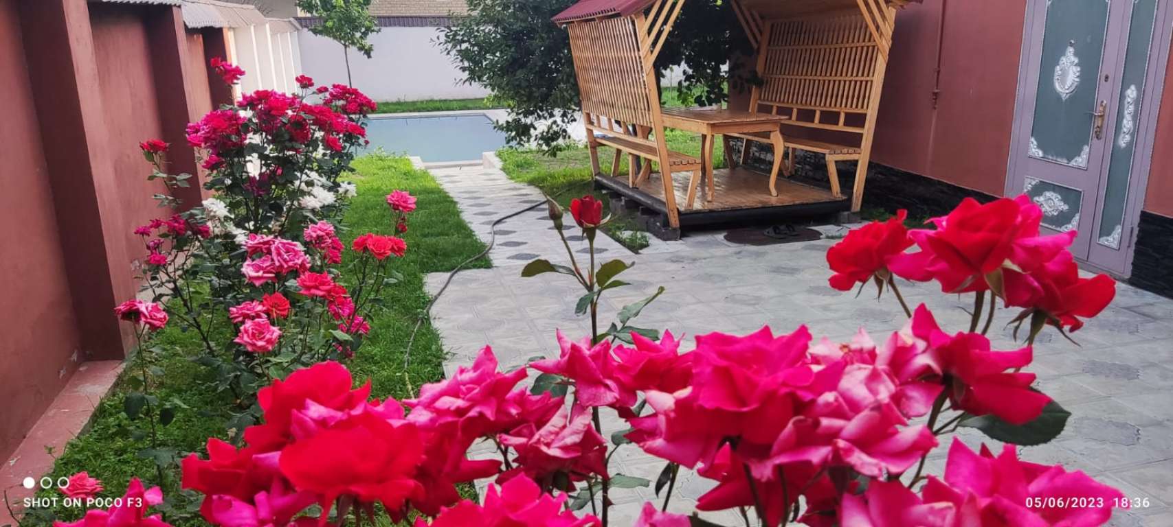 Qəbələ Qəbələ səhəri günlük kirayə Həyət evi / Villa 200 AZN-a 4 otaqlı