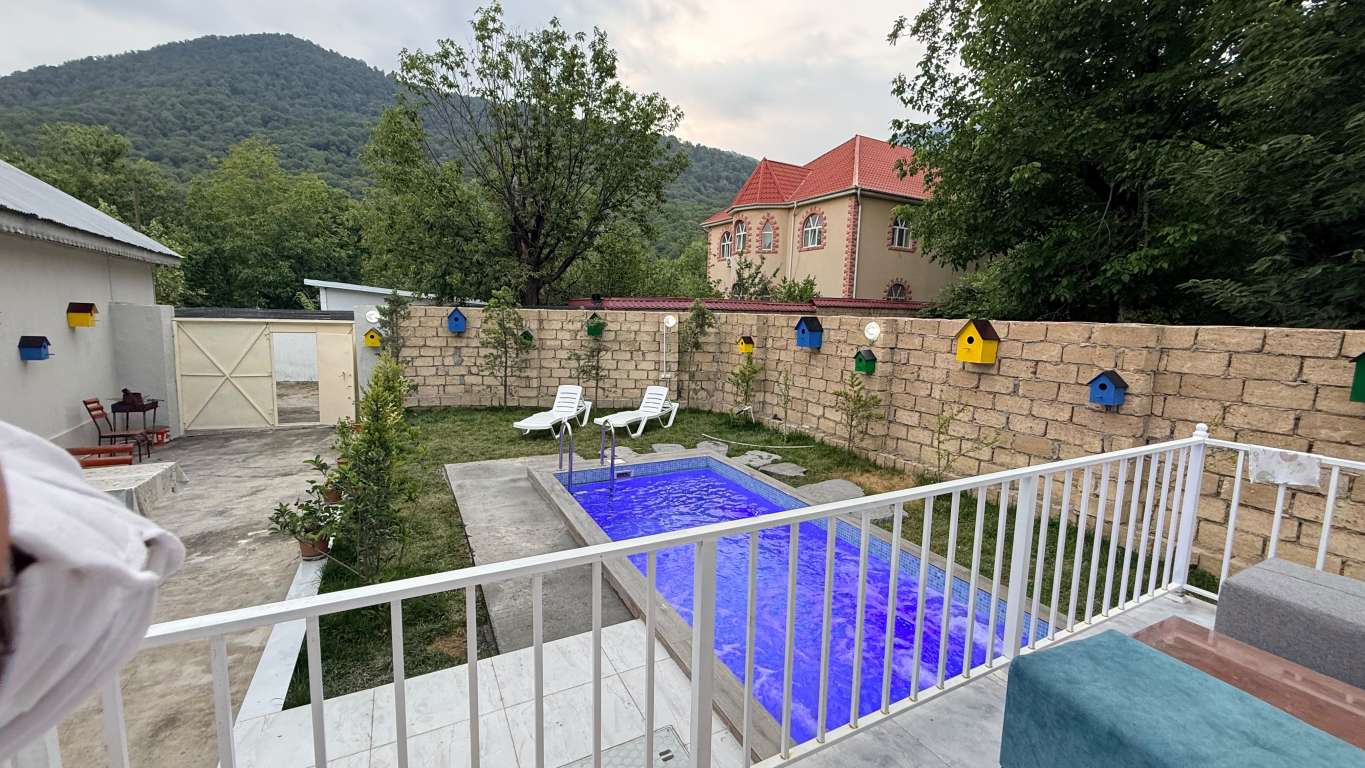 Qəbələ Qəbələ günlük kirayə Həyət evi / Villa 230 AZN-a 2 otaqlı