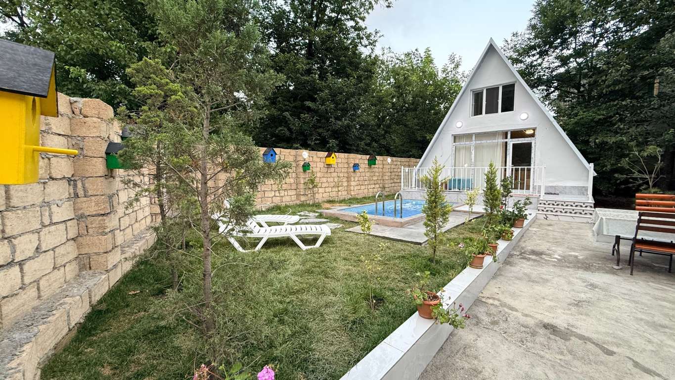 Qəbələ Qəbələ günlük kirayə Həyət evi / Villa 230 AZN-a 2 otaqlı