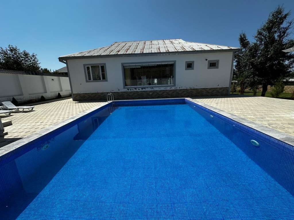 Qəbələ Qəbələ, Azerbaycan günlük kirayə Həyət evi / Villa 250 AZN-a 3 otaqlı