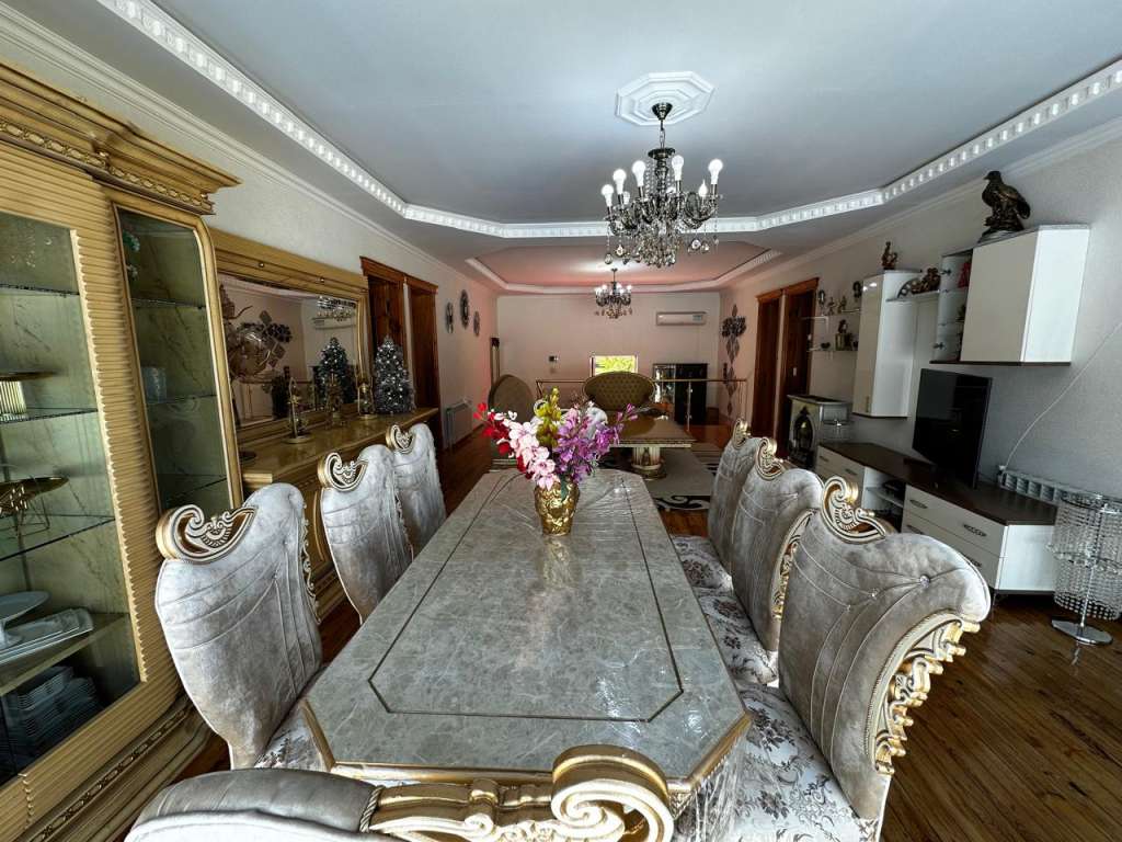 Qəbələ Qəbələ, Azerbaycan günlük kirayə Həyət evi / Villa 250 AZN-a 3 otaqlı