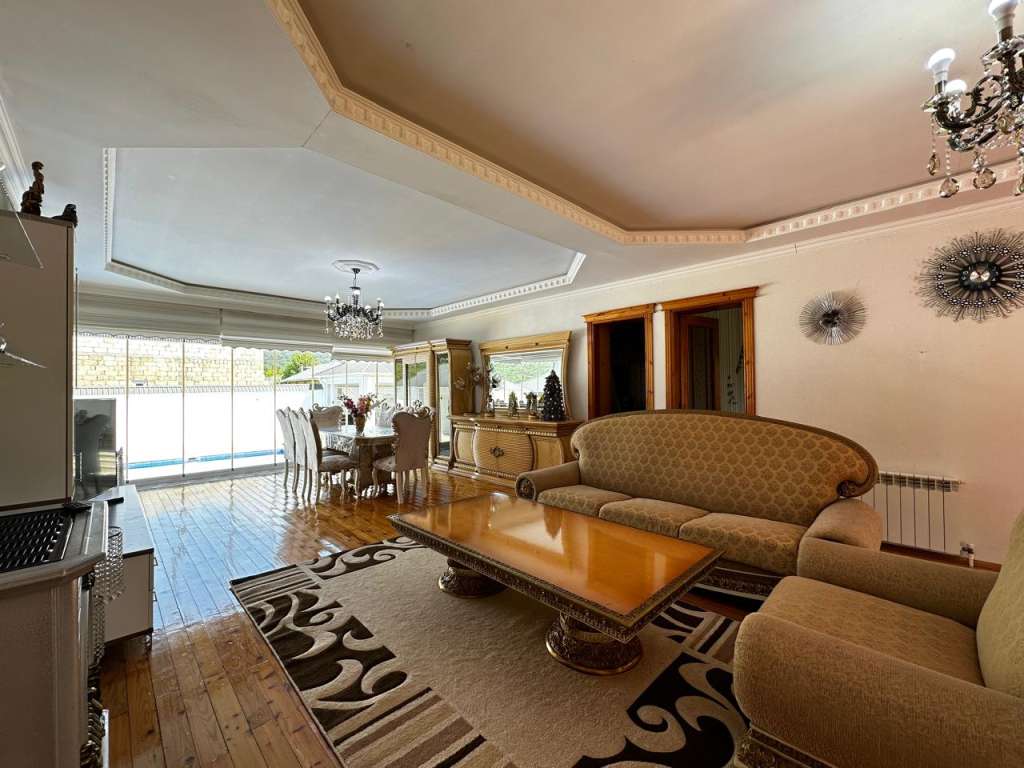 Qəbələ Qəbələ, Azerbaycan günlük kirayə Həyət evi / Villa 250 AZN-a 3 otaqlı