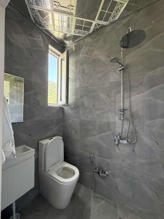 Qəbələ Qəbələ günlük kirayə Həyət evi / Villa 300 AZN-a 4 otaqlı