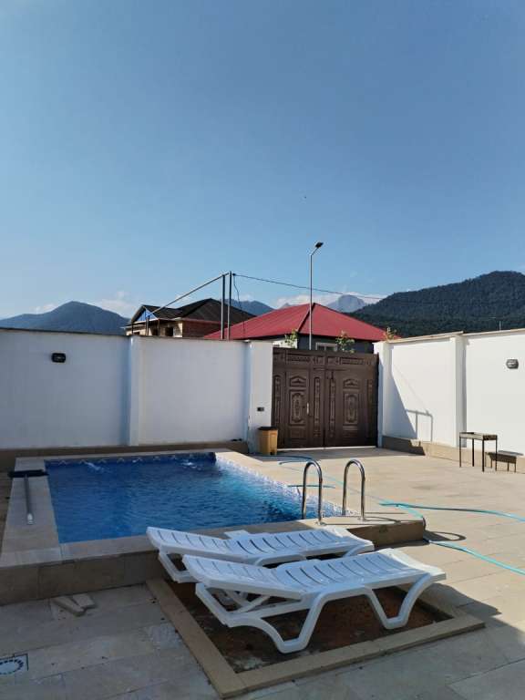 Qəbələ Qəbələ günlük kirayə Həyət evi / Villa 230 AZN-a 2 otaqlı
