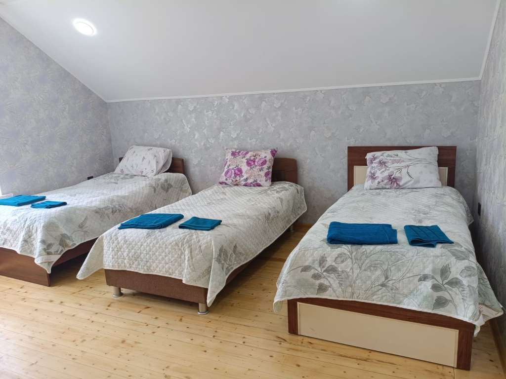 Qəbələ Bum, Qəbələ, Azerbaycan günlük kirayə Həyət evi / Villa 130 AZN-a 4 otaqlı