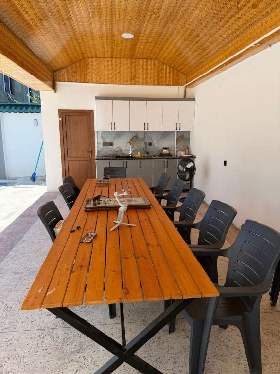 Qəbələ Qəbələ günlük kirayə Həyət evi / Villa 400 AZN-a 5 otaqlı