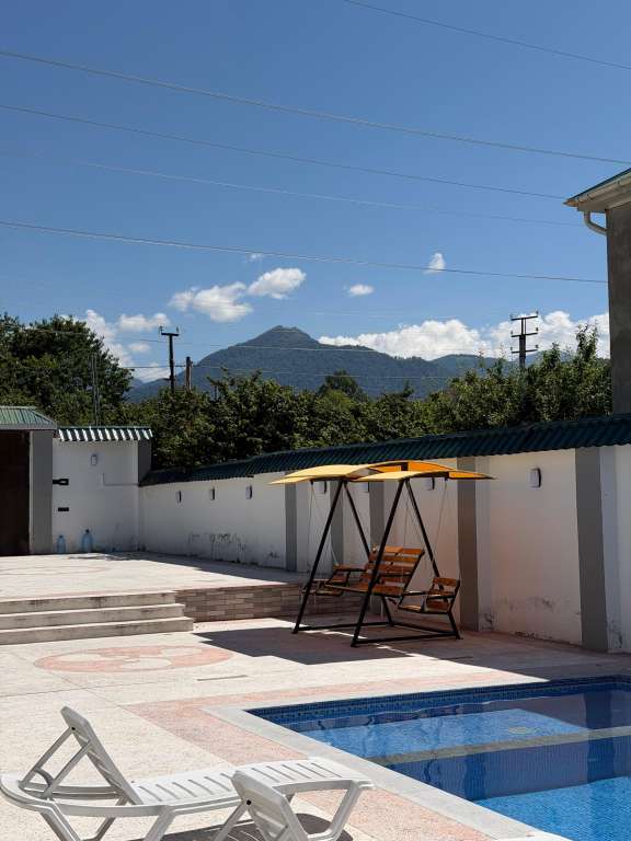 Qəbələ Qəbələ günlük kirayə Həyət evi / Villa 400 AZN-a 5 otaqlı