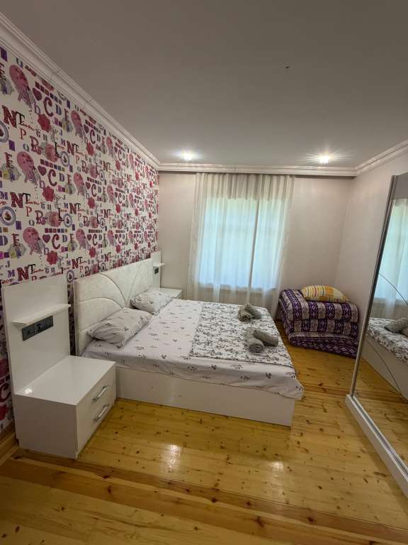 Qəbələ Qəbələ günlük kirayə Həyət evi / Villa 400 AZN-a 5 otaqlı