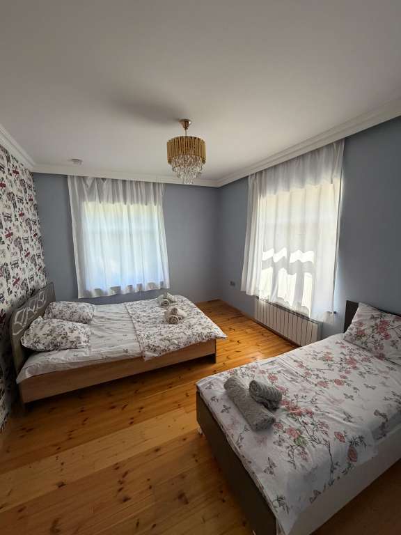 Qəbələ Qəbələ günlük kirayə Həyət evi / Villa 400 AZN-a 5 otaqlı