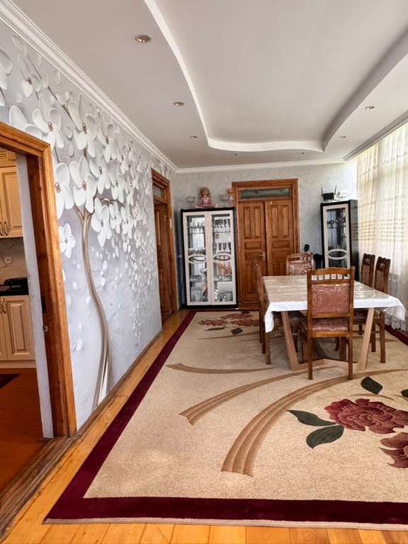 Qəbələ Qəbələ, Azerbaycan günlük kirayə Həyət evi / Villa 70 AZN-a 4 otaqlı