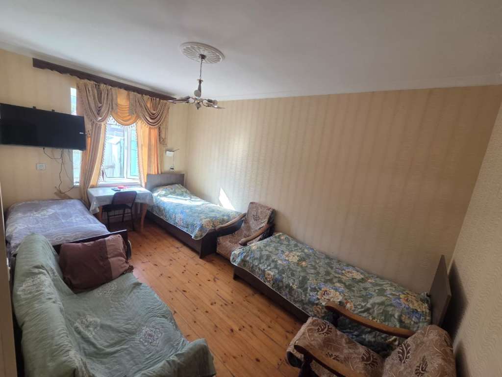 Qəbələ Qəbələ günlük kirayə Həyət evi / Villa 220 AZN-a 3 otaqlı